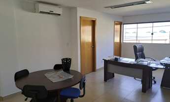 Imagem 4: Prédio comercial com ótimo acabamento e elevador