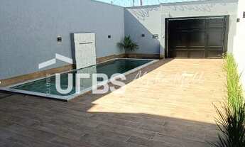 Imagem 2: Sobrado para venda possui 163 metros quadrados com 3 quartos em Parque das Flores - Goiâni