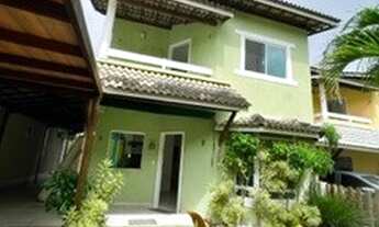 Imagem: Casa 4/4 - Suíte e Varanda - em Condomínio