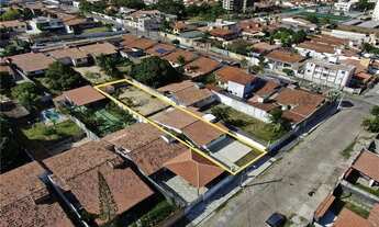 Imagem: Casa reformada frente sombra e ventos 3