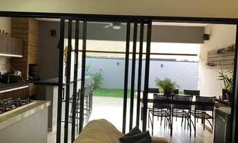 Imagem 4: Casa em Condomínio com 3 dormitórios à venda, 170 m² por R$ 1.350.000 - Roncáglia - Valinh