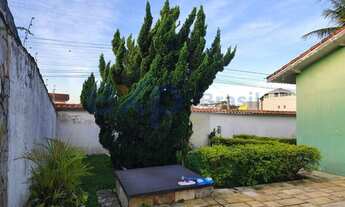 Imagem 6: Casa térrea em 2 lotes, área total 720 m² a 500 metros da praia