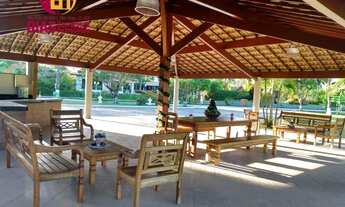 Imagem 2: Alugo casa Dúplex em condomínio fechado com 1500m2 total com 4/4, suítes, mobiliada em Lau