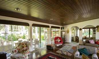 Imagem: Maravilhosa Casa Térrea com 4 Dormitórios