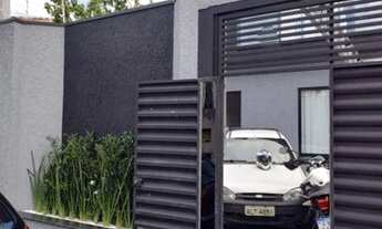 Imagem 2: Sobrado com piscina