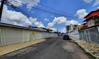 Imagem 2: Alex Gama Vende: Casa na Quadra 08 Setor Central, Aceito Financiamento e Fgts, Próx Comérc