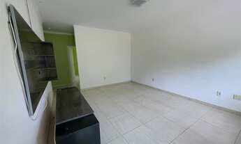 Imagem 4: Casa a venda no bairro Tarumã - Manaus/AM - 3 quartos sendo duas semi suite - com quintal