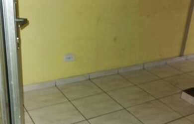 Imagem 2: ALUGA SE CASA Casa com 1 dormitório