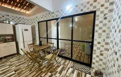 Imagem 5: Casa com piscina