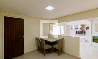 Imagem 6: Casa para Aluguel - Vila Guilhermina, 2 Quartos, 50 m2