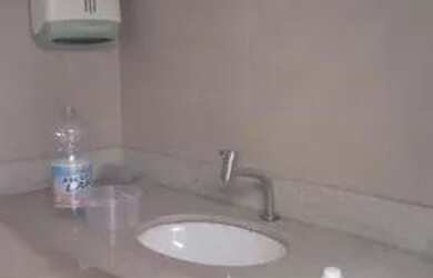 Imagem 3: Casa Comercial com - 405m2 de terreno e 280m2 de construção