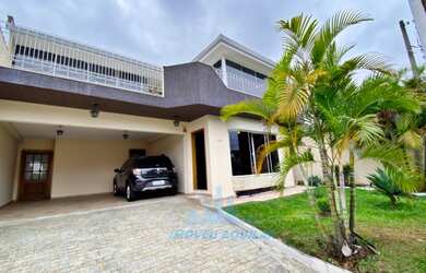 Imagem 3: Casa próxima do Park Shopping Barigui com sacada gourmet