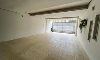 Imagem 6: Excelente Imóvel Residencial no Reduto - 450m²