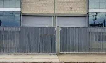 Imagem 3: Pavilhão no bairro Mathias Velho com 9m de pé direito