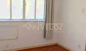 Imagem 3: Apartamento - / Residencial / Catete