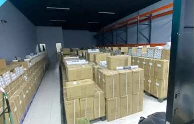 Imagem 3: PRÉDIO DE 4 ANDARES LOCALIZADO NA AV ENGENHEIRO CAETANO ALVARES, LINDO E MODERNO, R$ 4.000