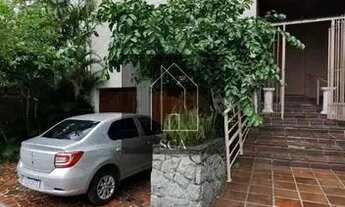 Imagem: Sobrado de 280m² com 3 dorm (1 suíte)