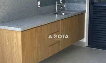 Imagem 6: Casa com 3 suítes e piscina à venda Residencial Terras da Estância (Ala Bosque) Paulínia