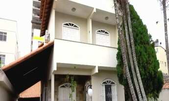 Imagem: Casa à venda com 5 suítes na Praia do