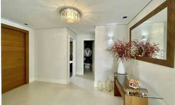 Imagem 2: Casa de alto padrão com 4 suítes à venda no Sociedade de Medicina