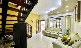 Imagem 2: Casa à venda, 4 quartos, 1 suíte, 5 vagas, Castelo - Belo Horizonte/MG