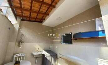 Imagem 2: Casa com 2 dormitórios à venda, 59 m² por R$ 330.000,00 - Shangrilá - Pouso Alegre/MG