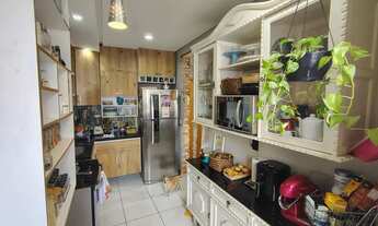 Imagem 4: Cobertura/ Flores/ mobilhada