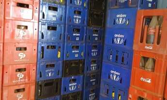 Imagem 2: Vendo container bar completo de 12 MT c 2 banheiro. Ailton