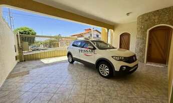 Imagem 2: Aluga casa no Quinta das Paineiras com 3 quartos, sala 3 ambientes, cozinha planejada edíc