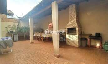 Imagem 2: Casa Com 3 Dormitórios à Venda, 147 M² Por R$ 350.000,00 - Jardim Colibrí - Campo Grande/m