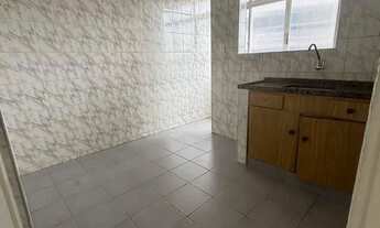 Imagem 7: 02 dosm na Av Afonso Pena prox. ao canal 4 em Santos/SP