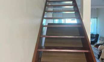 Imagem 5: Sobrado para aluguel e venda possui 150 metros quadrados com 4 quartos