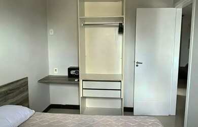 Imagem 4: ALUGO BELÍSSIMO AP COM 2/4 E VARANDA NA PEDREIRA