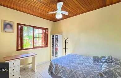 Imagem 2: Casa 4 dormitórios à venda Restinga Porto Alegre/RS