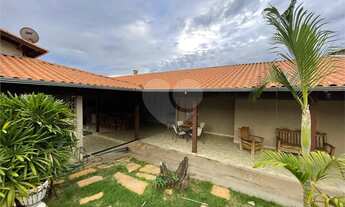 Imagem 2: Casa com 3 quartos à venda em Setor Sul Jamil Miguel - GO