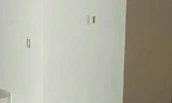 Imagem: Casa à venda em rua pública