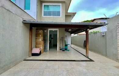 Imagem 3: Casa com 3 Quartos e 3 banheiros à Venda, 230 m² por R$ 907.000