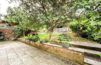 Imagem 3: Casa à venda Rua Teixeira de Carvalho, Medianeira - Porto Alegre