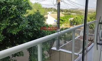 Imagem 7: Sobrado à venda em Maringá, Jardim São Clemente, com 3 quartos, com 210 m²