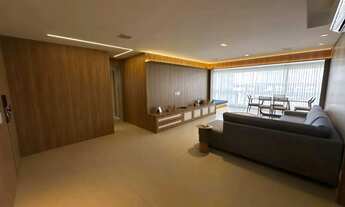 Imagem 5: Vendo apartamento, 180m², 4/4, varanda, 3 vagas. Patamares