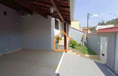 Imagem 2: Casa com 3 dormitórios à venda, 123 m² por R$ 740.000,00 - Santa Clara - Pouso Alegre/MG
