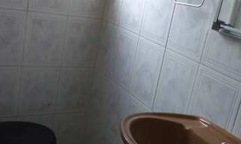 Imagem 4: Casa em Santa Maria: Vende ou Aluga. 2 Quartos, Sala Ampla e Excelente Quintal