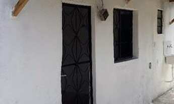 Imagem: Alugo casa com água e luz encluido no aluguel