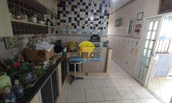 Imagem 4: Casa em Paranaguá no Centro | 4 Quartos | 2 Banheiros