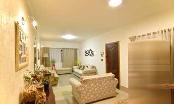 Imagem 2: Sobrado para venda com 250 metros quadrados com 3 quartos