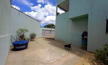 Imagem 4: Sobrado para venda possui 485 metros quadrados com 7 quartos