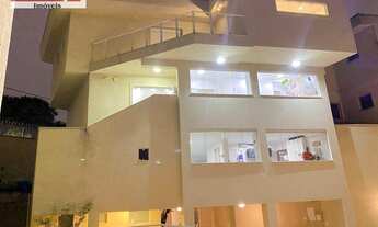 Imagem: Sobrado com 4 dormitórios à venda, 650