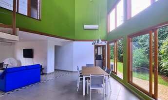 Imagem 3: LINDA CASA EM CONDOMINIO FECHADO, LAZER PRIVATIVO, PÉ DIREITO DUPLO, 340M² MUITO BEM DISTR