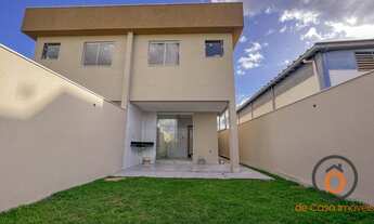 Imagem 2: Casa para venda tem 182 metros quadrados com 4 quartos em Santa Amélia - Belo Horizonte