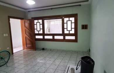 Imagem 7: Sobrado para venda tem 256 metros quadrados com 3 quartos em Guilhermina - Praia Grande